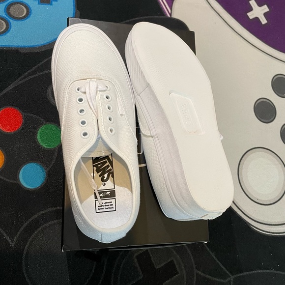 VANS | AUTHENTIC VAULT LX PAUL LABONTE 8 - Picture 4 of 6